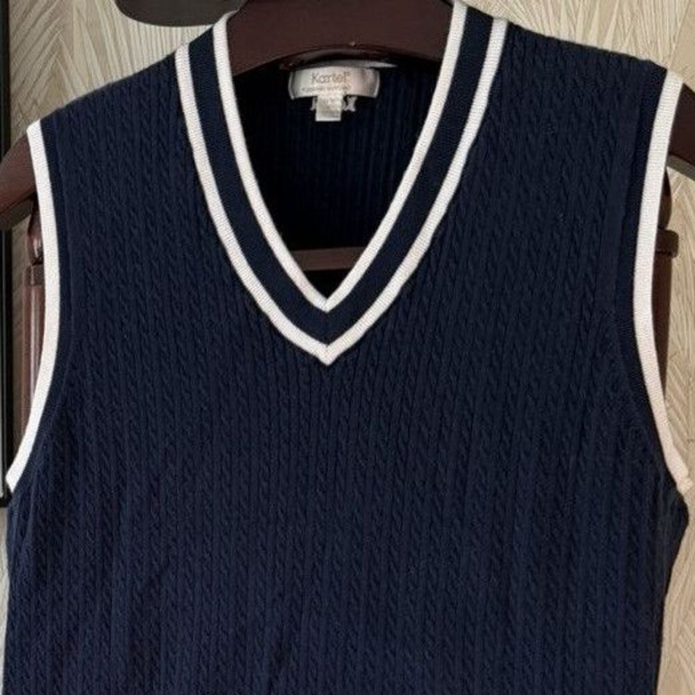 Kartel Women’s Navy Cable-Knit Sleeveless V-Neck Sweater Vest XL Contrast Trim